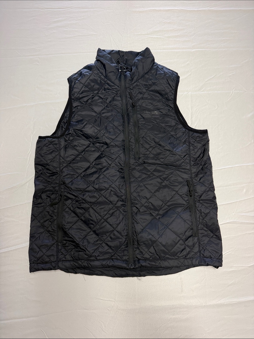 Bench Quilted Men's Insulated Vest - Black Size XL NWOT